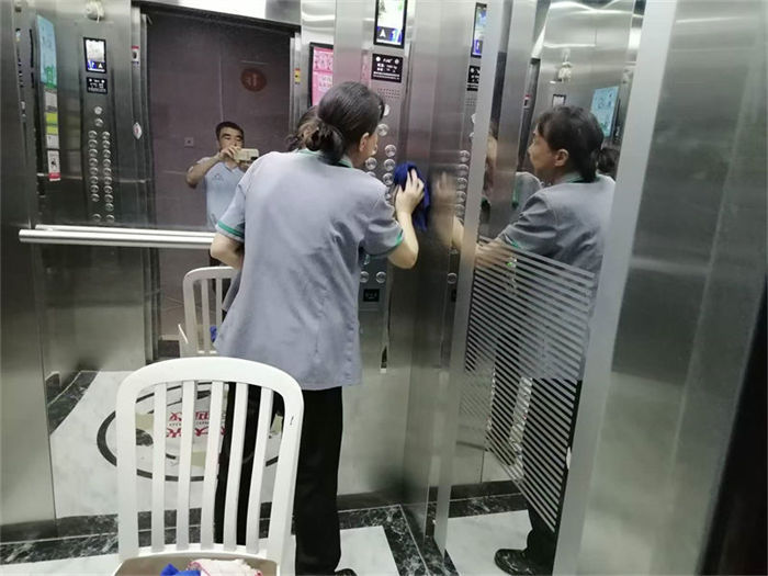 ���ݱ���