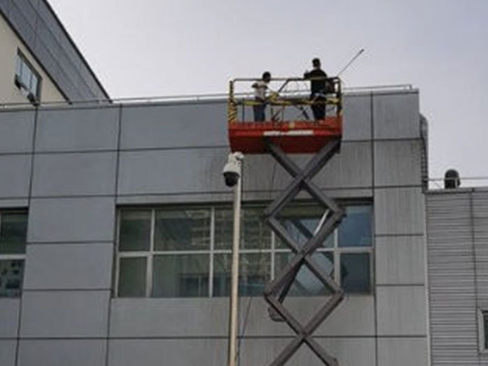 �߿���ǽ��ϴ